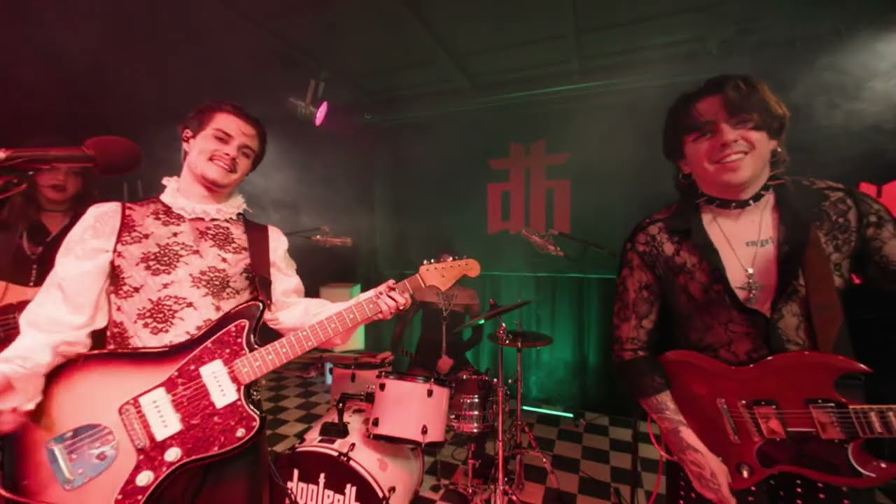 Dogteeth — sesión MusikaliVR